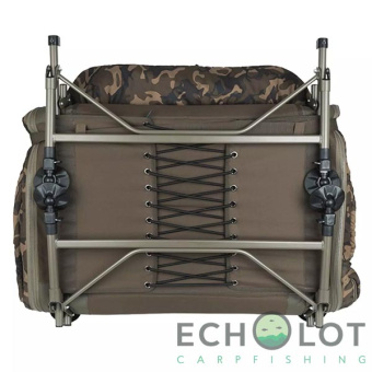Раскладушка со спальным мешком Fox R-Series Camo Sleep System
