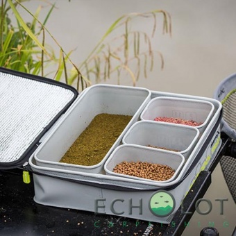Сумка с контейнерами для насадок из ЭВА Matrix EVA Bait Cooler Tray Light Grey Inc 4 Tubs