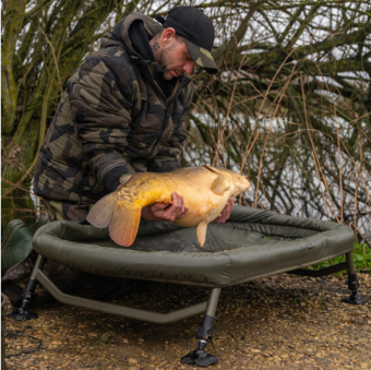 Карповый мат-люлька Avid Carp PRO-Tect