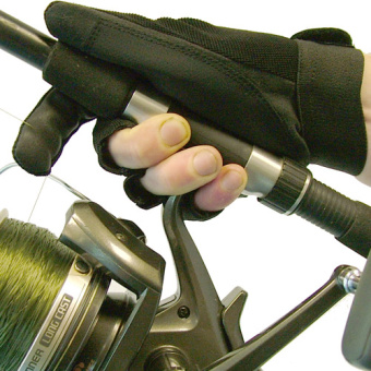 Перчатка для забросов правая Gardner Casting Glove Right