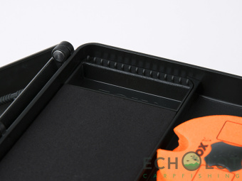 Поводочница с дисками Fox F-Box Magnetic Disc & Rig Box System - Large (Большая)