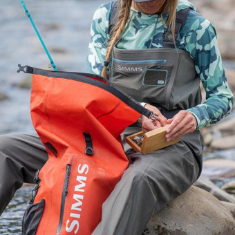 Рюкзак Simms Dry Creek Rolltop Backpack (Simms Orange)