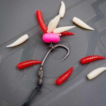 Плавающие опарыши Fox Edges Essentials Pop-up Maggots